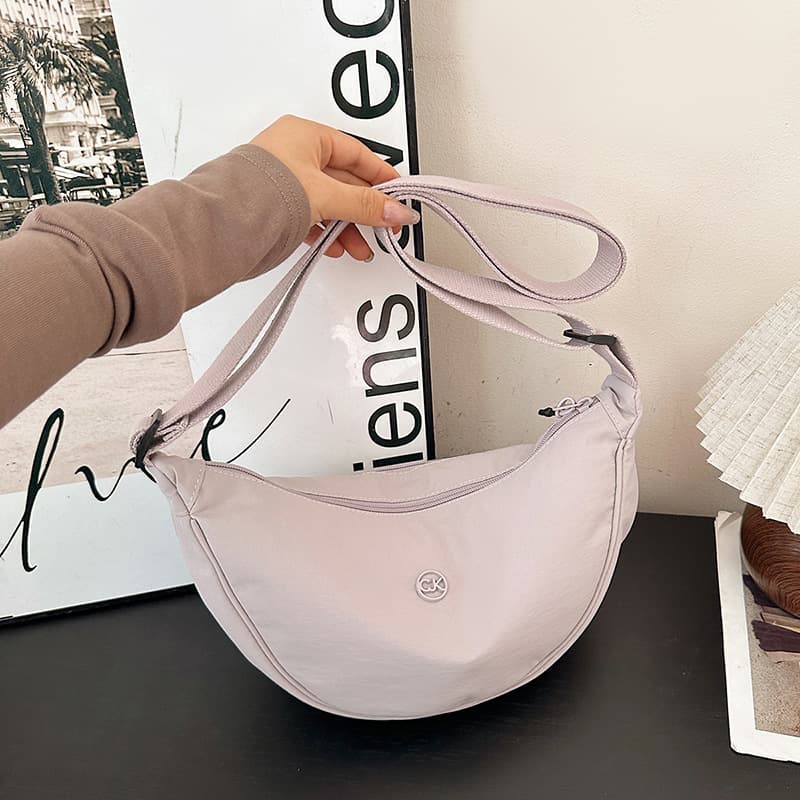 Spring Casual Macaron Color Dumpling Bag 2026 New Versatile Crossbody Bag Women's Korean Commuting Shoulder Bag