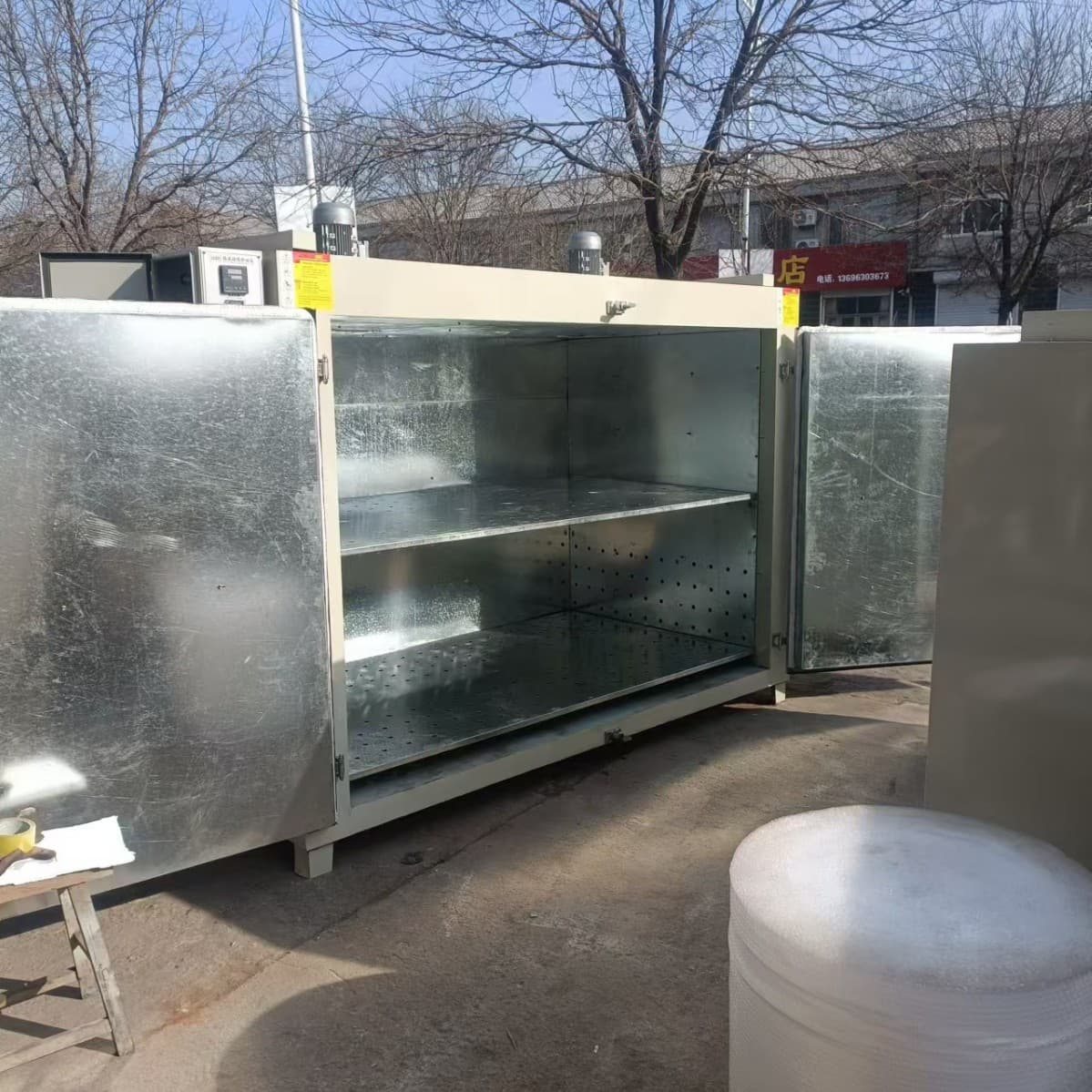 Hot air circulation oven, stainless steel industrial drying cabinet, large constant temperature high-temperature baking equipment, paint baking room, furnace