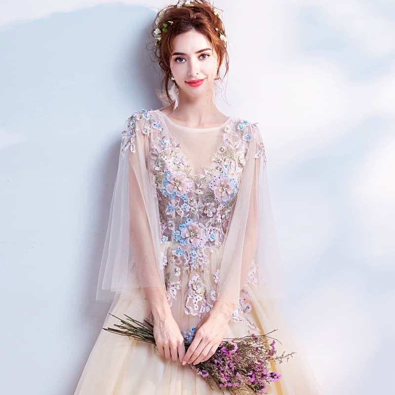 2026 Summer New Light Gold Bride Long Sleeve Evening Gown for Banquet, Art Exam, Performance, Runway, and Bridesmaid
