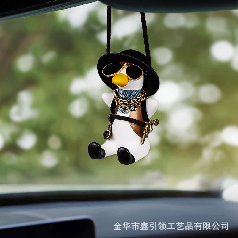 Cross-border car pendant, swing duck, car pendant, spot car supplies, car interior rearview mirror, car hanging duck