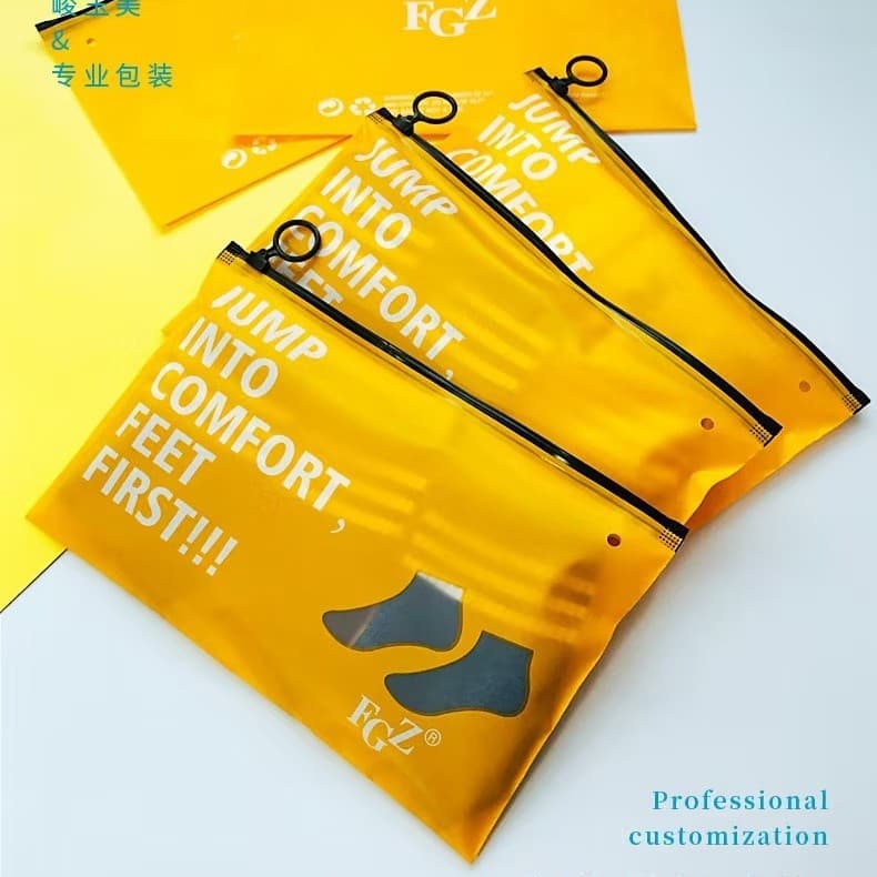 Wholesale Clothing Zipper Bags, Plastic Frosted File Document Pouches, Transparent Self-Sealing Bags, Accessory and Garment Packaging Bags