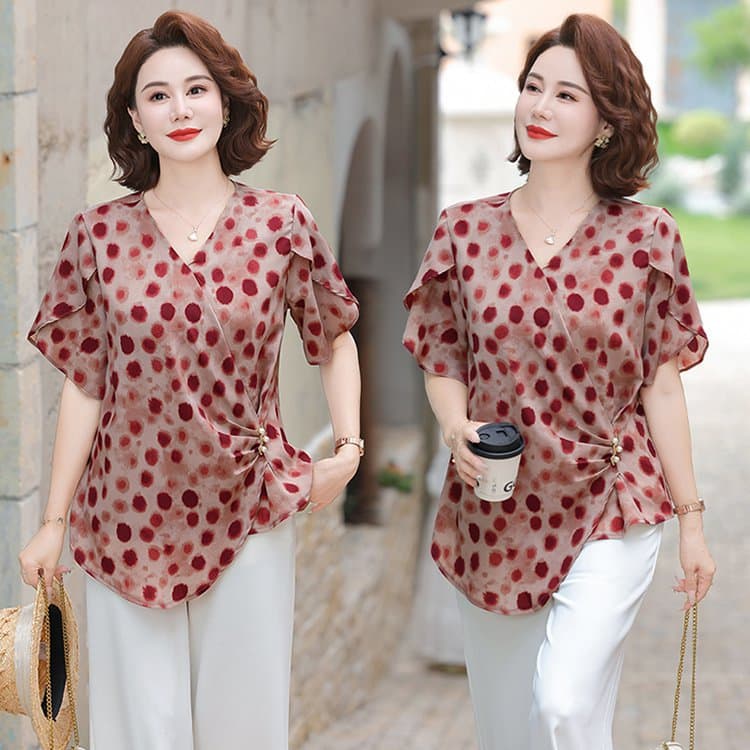 Young Mother Summer T-Shirt Blouse 2025 New Middle-Aged Women Elegant Top Tummy Cover Shirt for Women