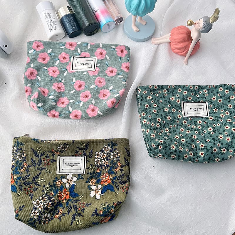 Vintage Corduroy Jacquard Floral Cosmetic Bag Travel Toiletry Storage Bag Retro Velvet Flower Embroidery Fabric Organizer