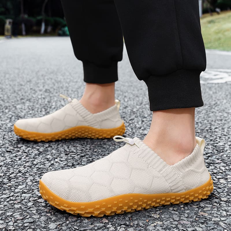 Barefoot Shoes Summer Mesh Men's Shoes, Large Size Wide Toe Breathable Mesh Cloth Shoes, Lazy Casual Sports Shoes Men's Half Slippers Travel