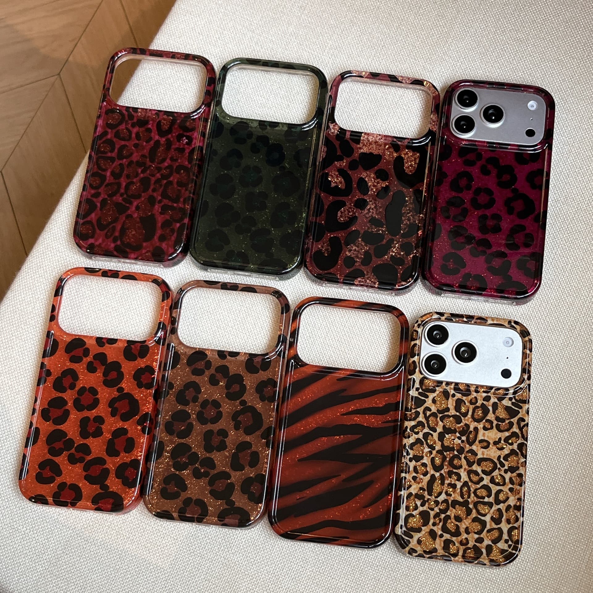 Cross-border Personalized Gold Foil Glitter Leopard Print Phone Case for iPhone 17 Pro Max, 18 Pro Full Coverage Case 16/15