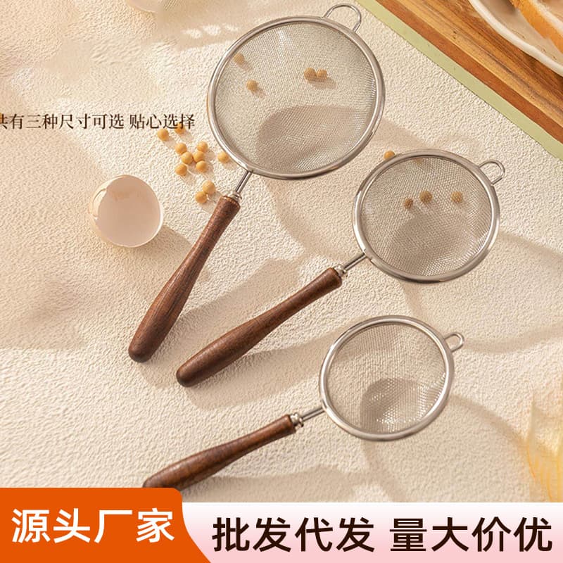 Stainless steel mesh drain wooden handle small colander bean berry juice filter sieve household baking tools flour sieve oil filter spoon