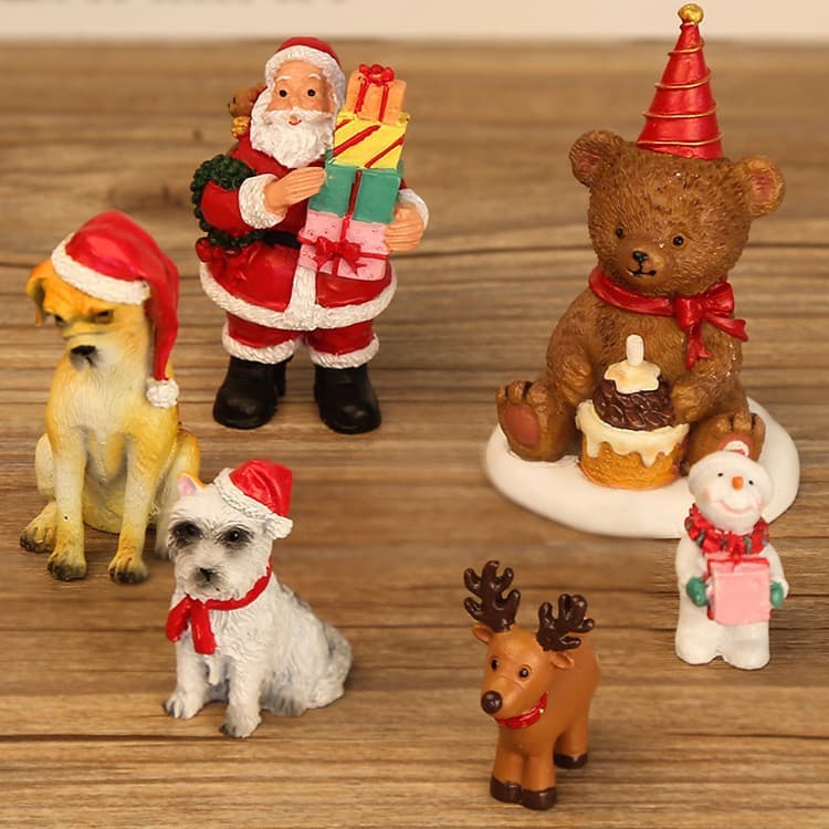 Creative Christmas gifts home decoration ornaments resin craft micro landscape Santa Claus Christmas deer decorations