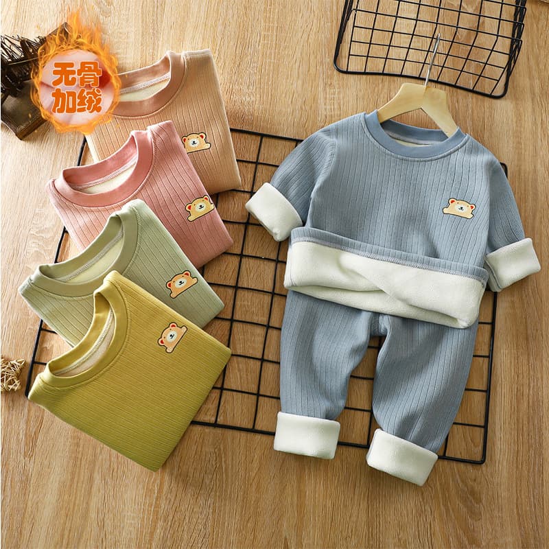 Children's thermal underwear set, fleece-lined and thickened, new autumn and winter style, baby base layer, children's thermal underwear and trousers set for toddlers.