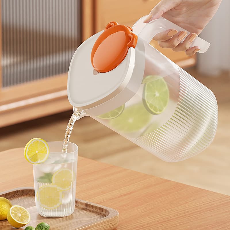 Large Capacity Water Pitcher for Home Cold Water Summer Fridge Beverage Container Plastic Tea Infuser Pitcher Cold Water Cup Fruit Tea Jug