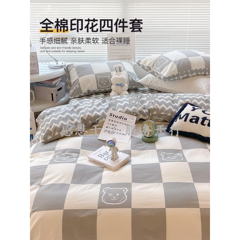 Cartoon pure cotton bedding four-piece set 100 student dormitory sheets boys and children quilt cover three-piece set 4
