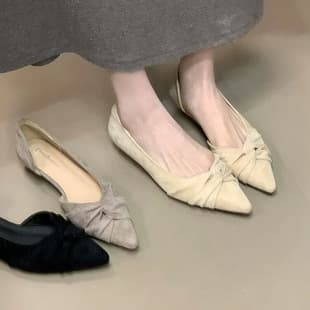 Shallow Mouth Flat Pointed Toe Shoes 2026 Summer New French Style Versatile Gentle Low Heel Comfortable Work Shoes Women