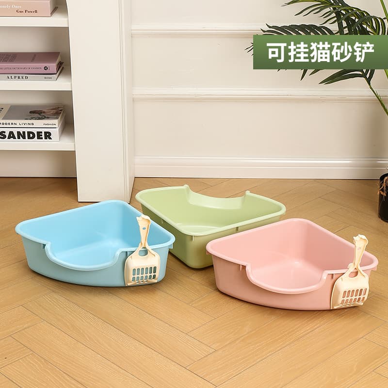 Open Litter Box with Anti-Splash Design, Corner Triangle Cat Litter Box