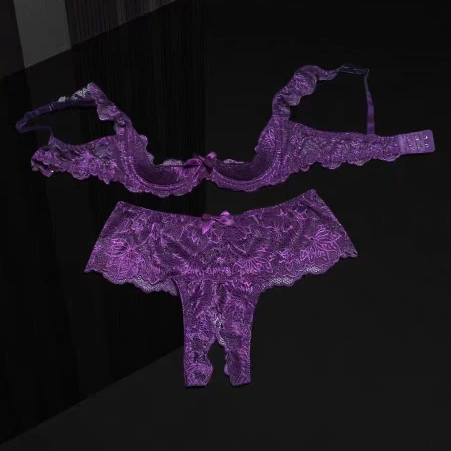 Lip Print Plus Size Lingerie 2025 New Sexy Lace Lingerie Set Women Push-up Bra Detachable Bra Cup