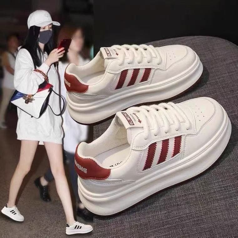 With Skirts White Sneakers for Women 2025 New Summer Thin Versatile Breathable Chunky Sole Lightweight Soft Sole Sports Shoes