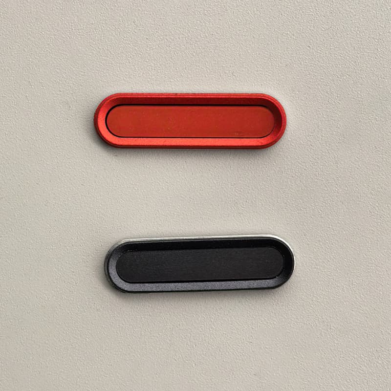Sample link: Snap-on capacitive button for iPhone 16, official Apple Dynamic side photo capture button.