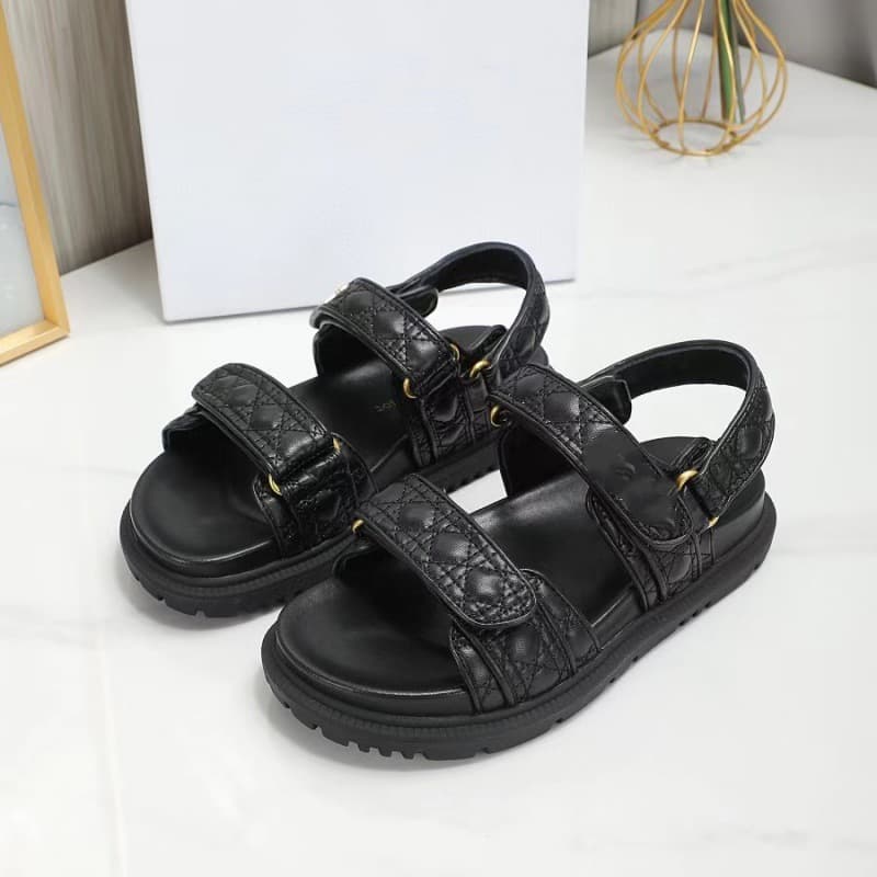 D Home Hot Sale Of The Season Spring Summer Thick Heel Embroidered Leather Sandals Women's Beach Shoes Rubber Sole Comfortable B