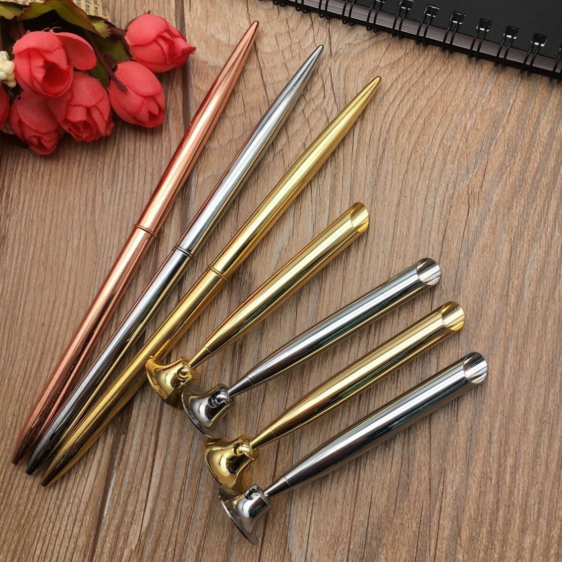 Manufacturer wholesale spot metal desk pen base hotel front desk signature pen base LOGO gold and silver fixed base