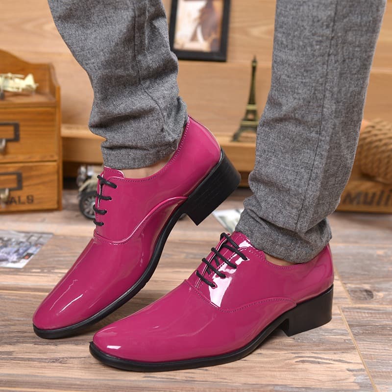 Men's heightening pointed leather shoes, hairstylist's British trendy shoes, men's high heels, British pointed leather shoes, business casual leather shoes