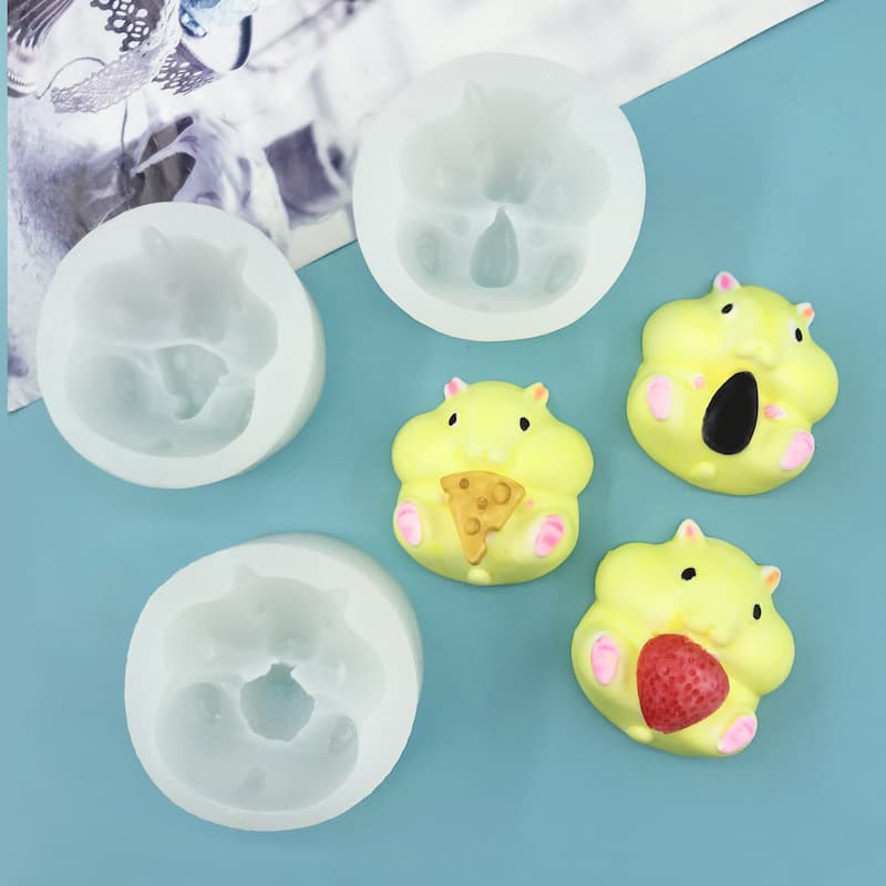 Strawberry Cheese Hamster Silicone Mold Handmade DIY Gourmet Chocolate Mould Irregular Shape Baking Cake Tools for Food Pastry