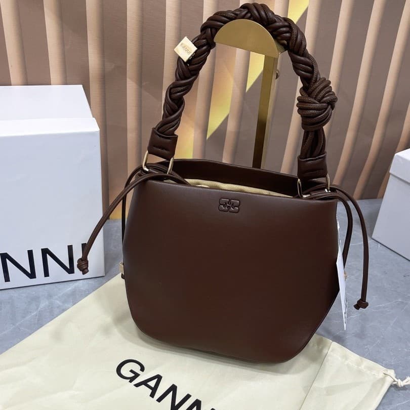 Europe and America Cross-border 2026 New GANNI Bucket Bag Woven Hexagon Shoulder Premium Handbag Crossbody Women's Bag