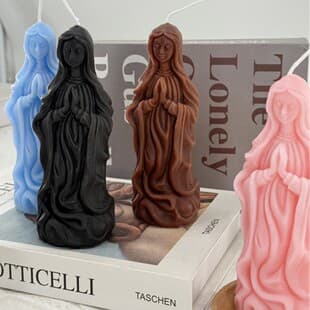 Cross-border Popular European-style Hands Folded in Prayer Figurine Scented Candle Premium Decorative Ornament