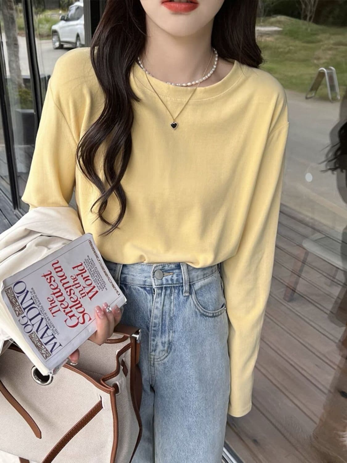 New spring, autumn, and winter long-sleeve shirt for women, niche German fleece base layer, solid color versatile loose top.