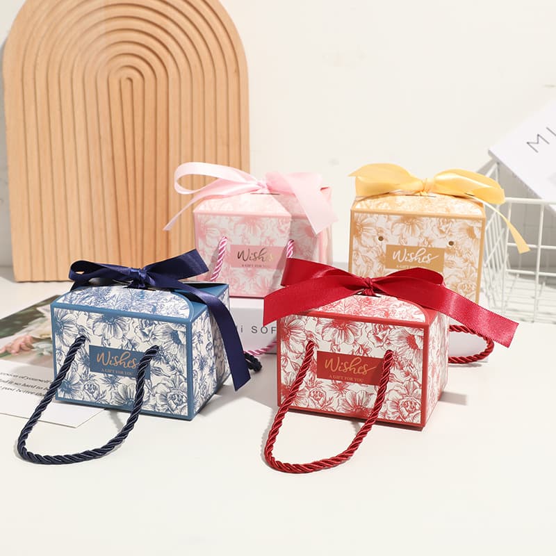 2025 New Wedding Candy Box Portable Wedding Candy Packaging Box Creative Gift Box Engagement Paper Box Wholesale