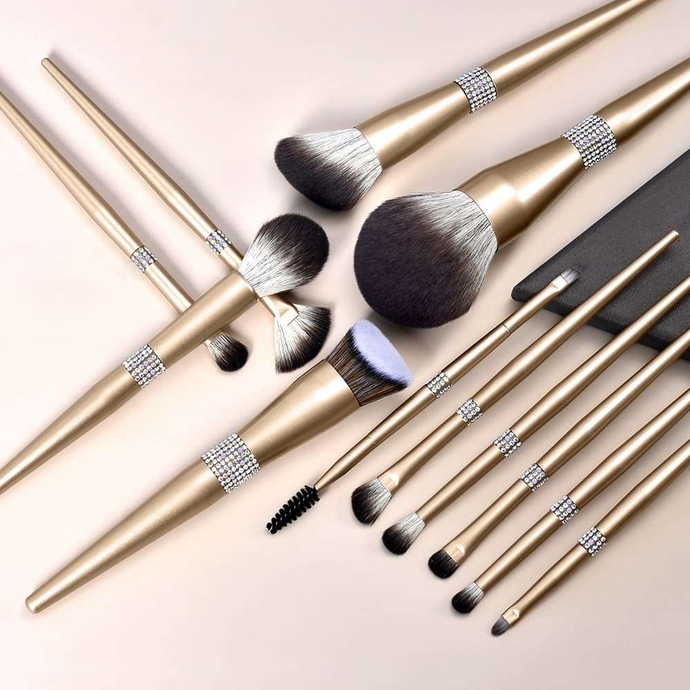 12-Piece Champagne Gold Makeup Brush Full Set Gift Box, Faux Fox Hair Eyeshadow Brush Blush Brush Makeup Tools