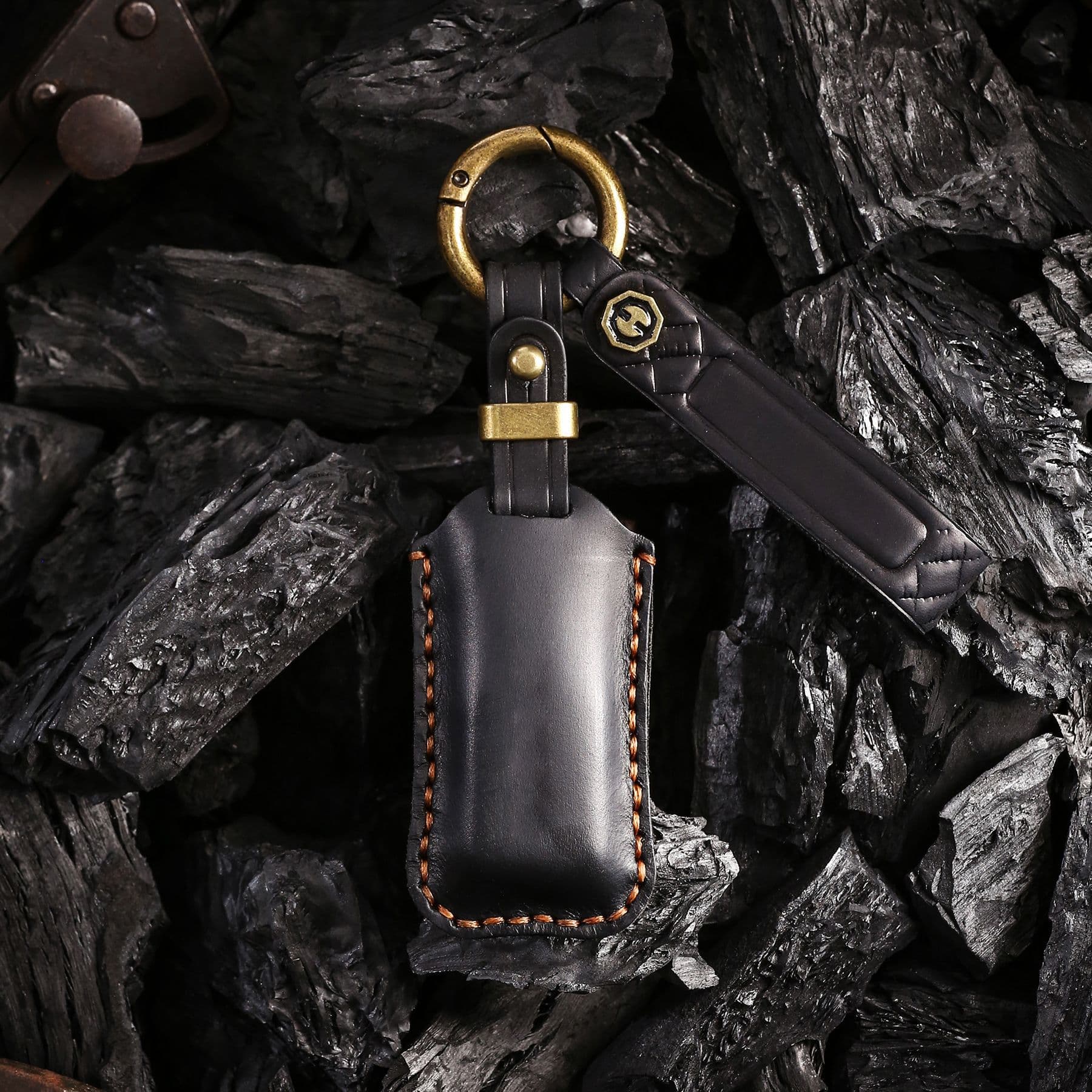 Handmade Vintage Leather Key Cover Suitable for Volvo Xc60 S90 Xc90 V90 V60 Xc40 Premium Quality Cowhide Key Case