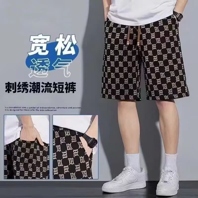 2026 New Men's Casual Shorts, Stylish and Relaxed Fit, Loose Five-Point Shorts, Sports Beach Shorts