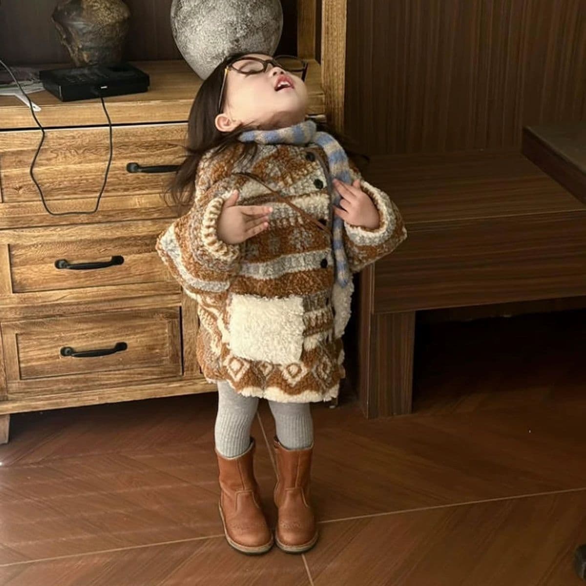 Girls' Jacket New Autumn/Winter Children's Stylish Fashion Versatile Warm Loose Hooded Sherpa Cardigan Trendy