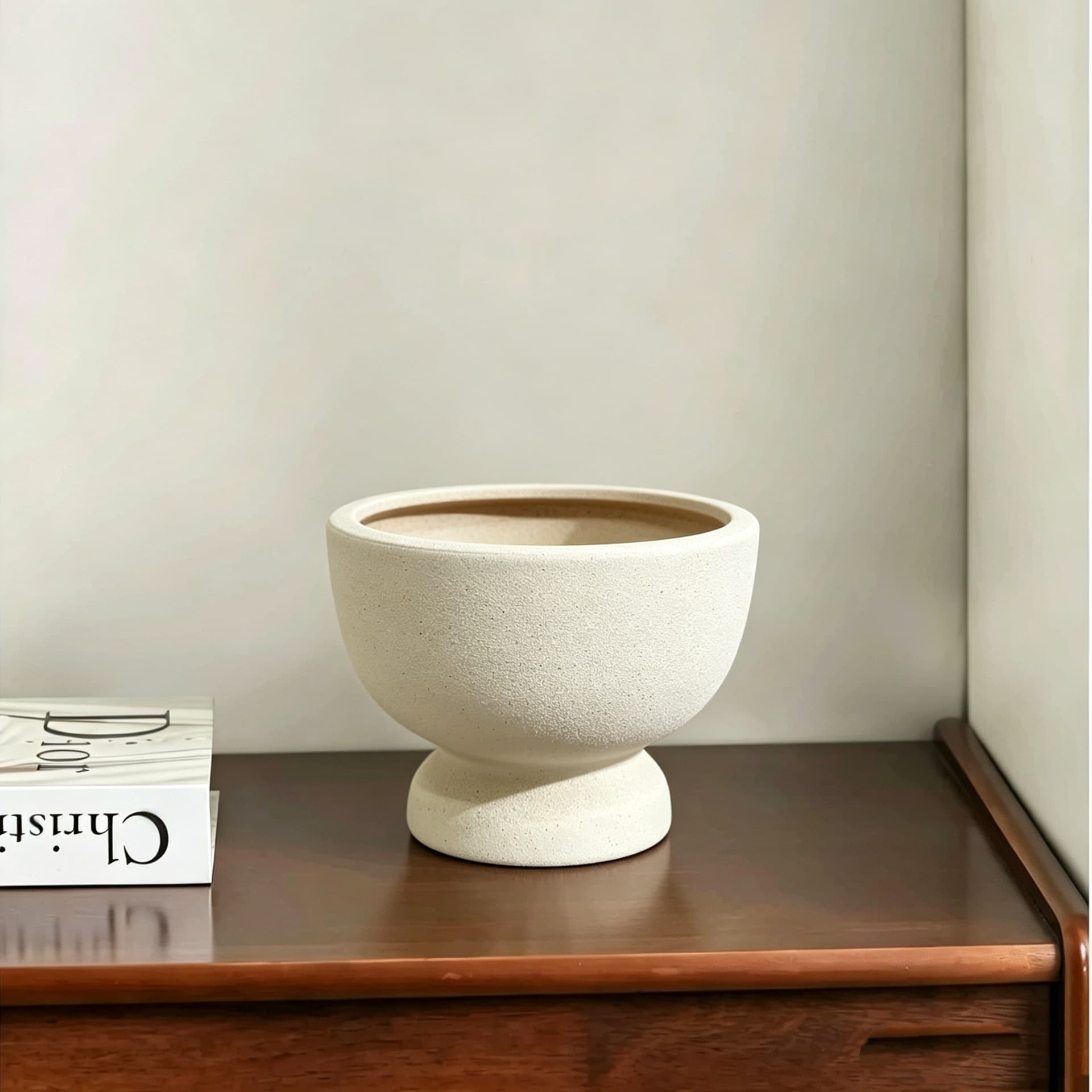 New Creative Ceramic Flower Pot Tray with High Legs for Orchids, Phalaenopsis, Hyacinths, Green Plants, and Flowers, Breathable Trendy Ceramic Pot