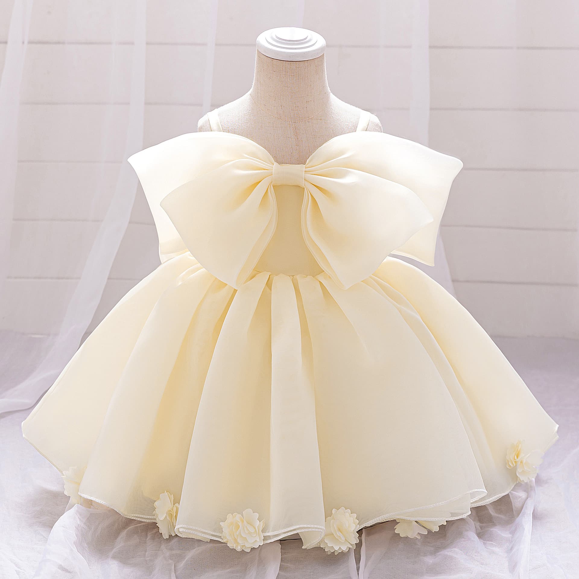 Infant princess dress tutu skirt one-year-old baby girl dress flower girl wedding dress performance dress dress