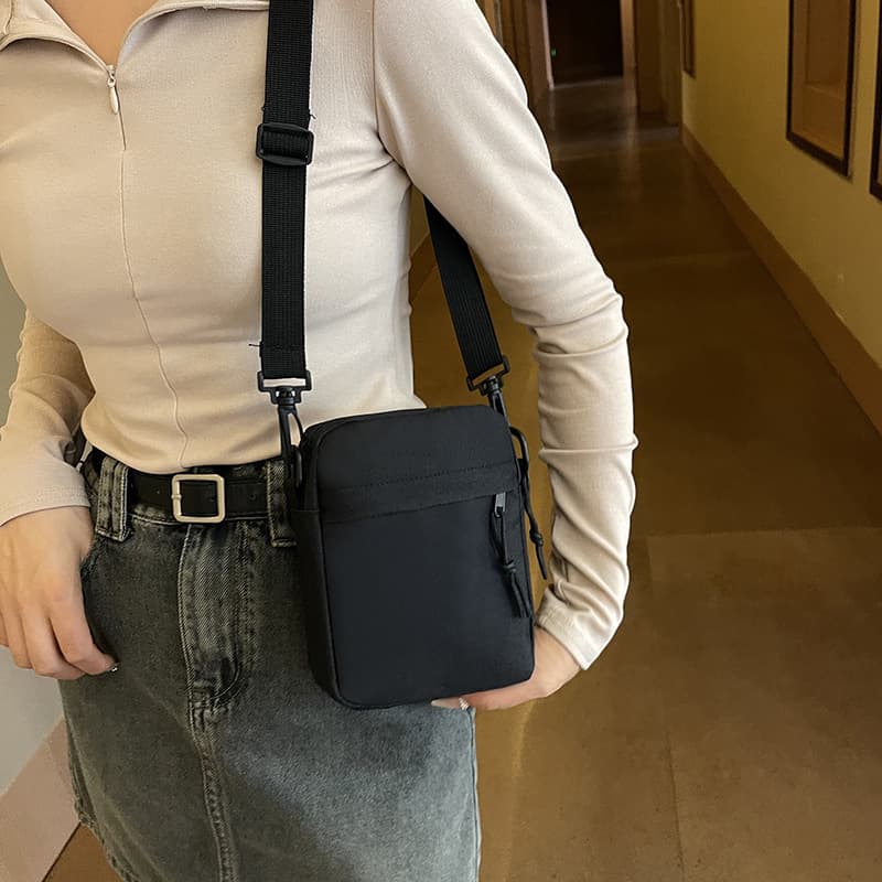 Factory Wholesale Fashion Simple Crossbody Bag Women Travel Casual Small Bag Premium Versatile Phone Bag Shoulder Bag