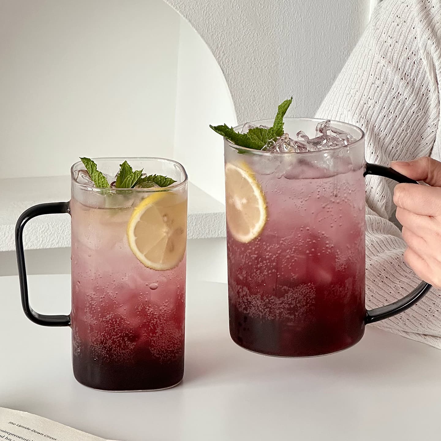 Large-Capacity High Borosilicate Glass Cup with Handle, High Temperature Resistance, Household Cold Drink, Fruit Tea Cup, Beer Cup, Large Mug