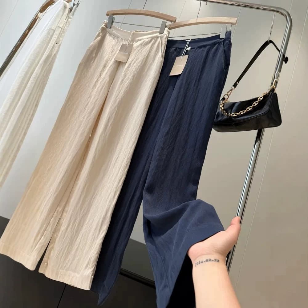Pick up the leak! Out of Koumei's whole order Lyocell style drapey elastic waist women's casual wide leg pants