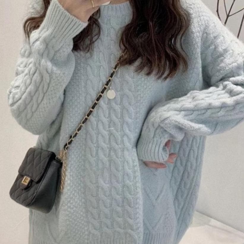 Cable knit sweater top, new autumn/winter style, round neck, retro Hong Kong style, soft and cozy sweater pullover for women.