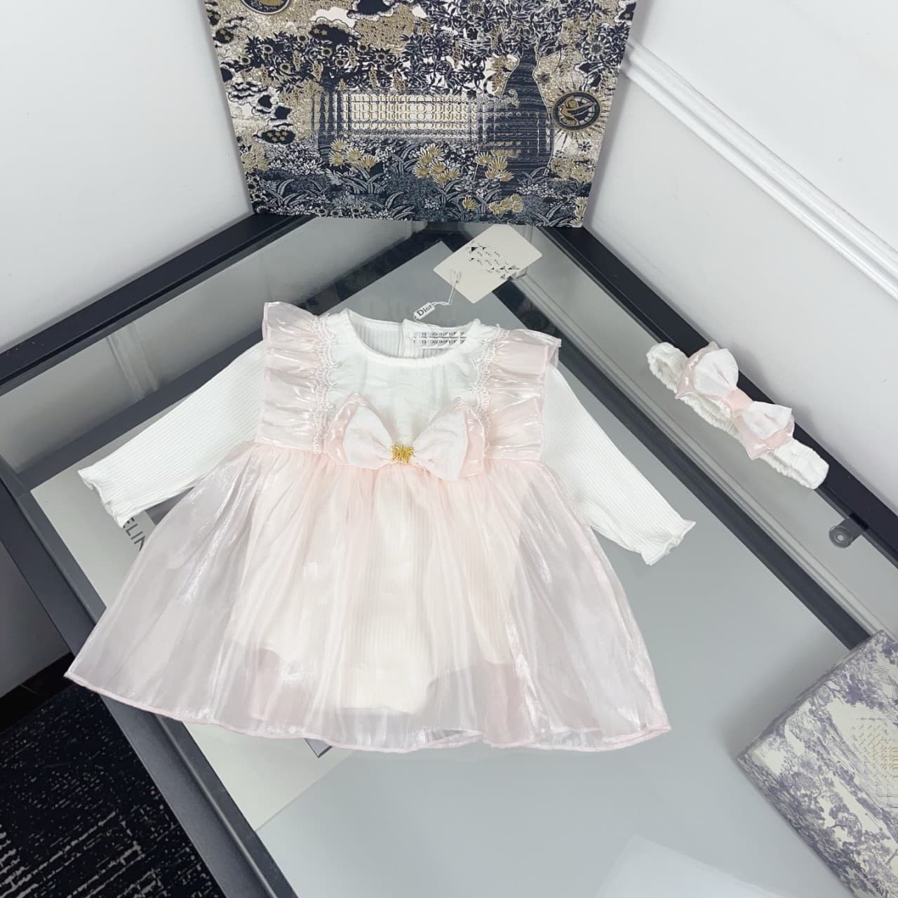 Fashionable Baby Girl Bowknot Tulle Princess Romper, One-Year-Old Baby Dress with Crotch, Spring Outfit