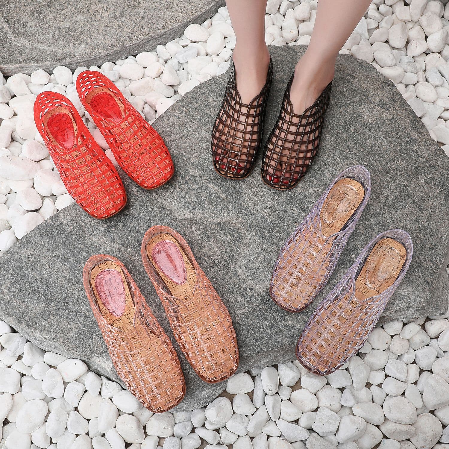 Women's Flat Bottom Sandals Breathable Hollow out Slip-On Summer Outdoor Wear Head And Heel Covered Jelly Shoes Casual Versatile