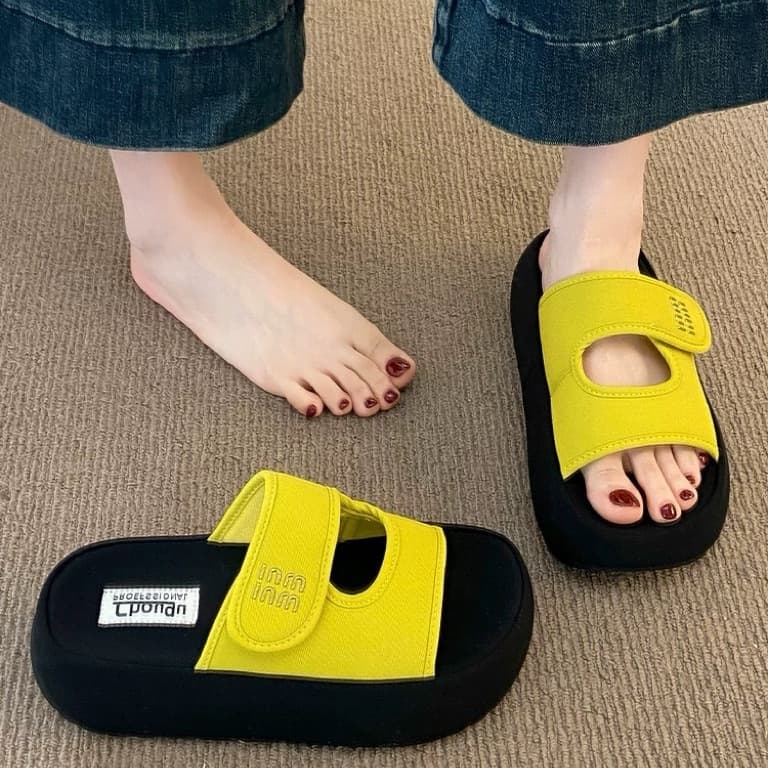 Trendy Velcro Thick Sole Sandals Women Summer 2025 New One-Strap Flat Sandals Petite Height Increase Sandals