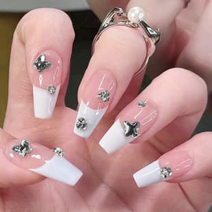 Air Soft Nails No Crease French Nail Tips 24pcs Handmade Wearable Nails High-end Fake Nail Stickers