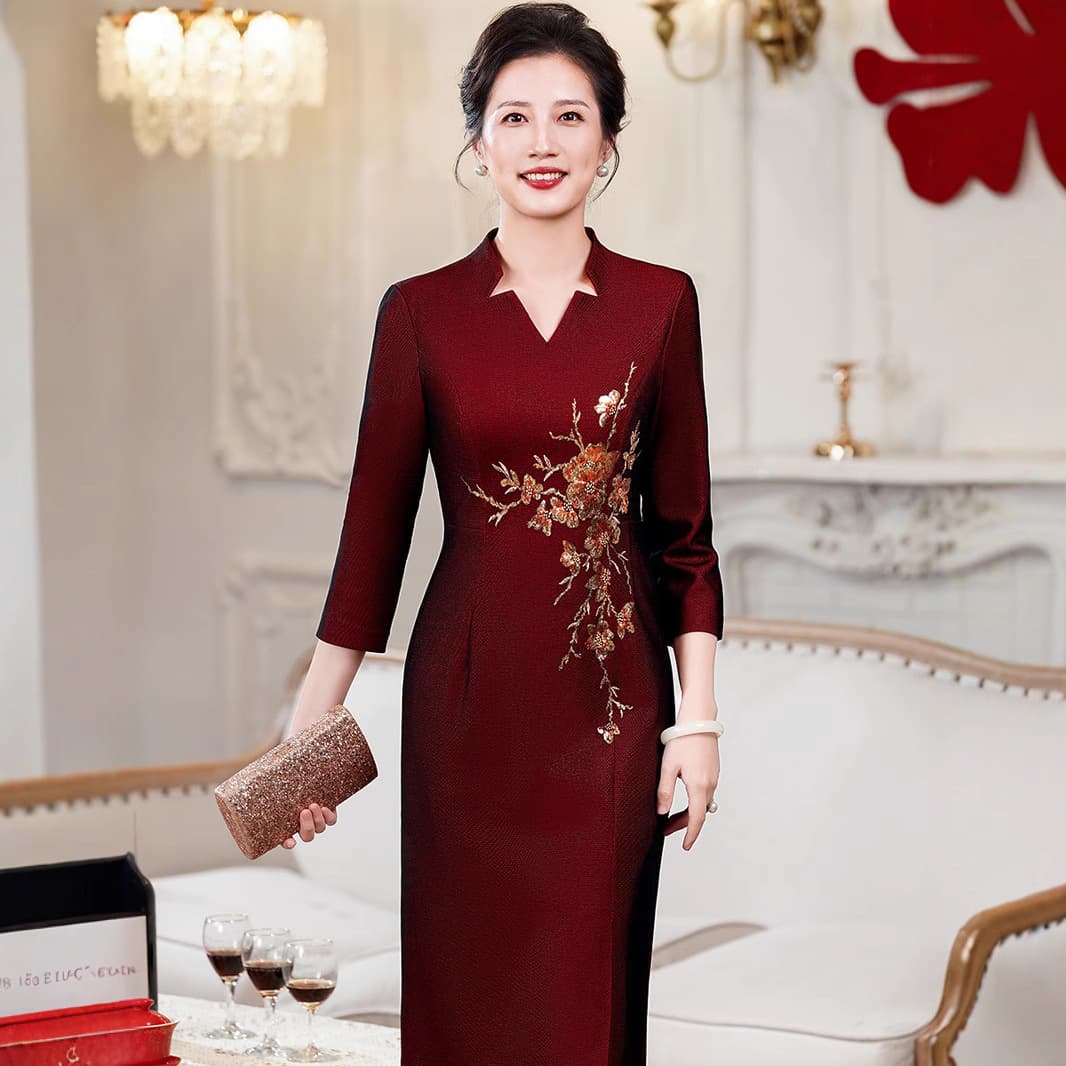 2025 Spring Embroidery High-End Mother's Wedding Dress, New Spring Autumn Mother-of-the-Groom Outfit, Daily Wear for Benming Year
