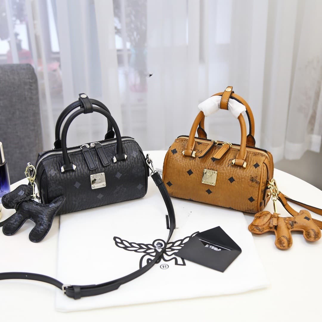 MC High Quality Boston Pillow Bag Tote Bag for Women Mini Pendant Pillow Bag Bowling Bag LV Bag