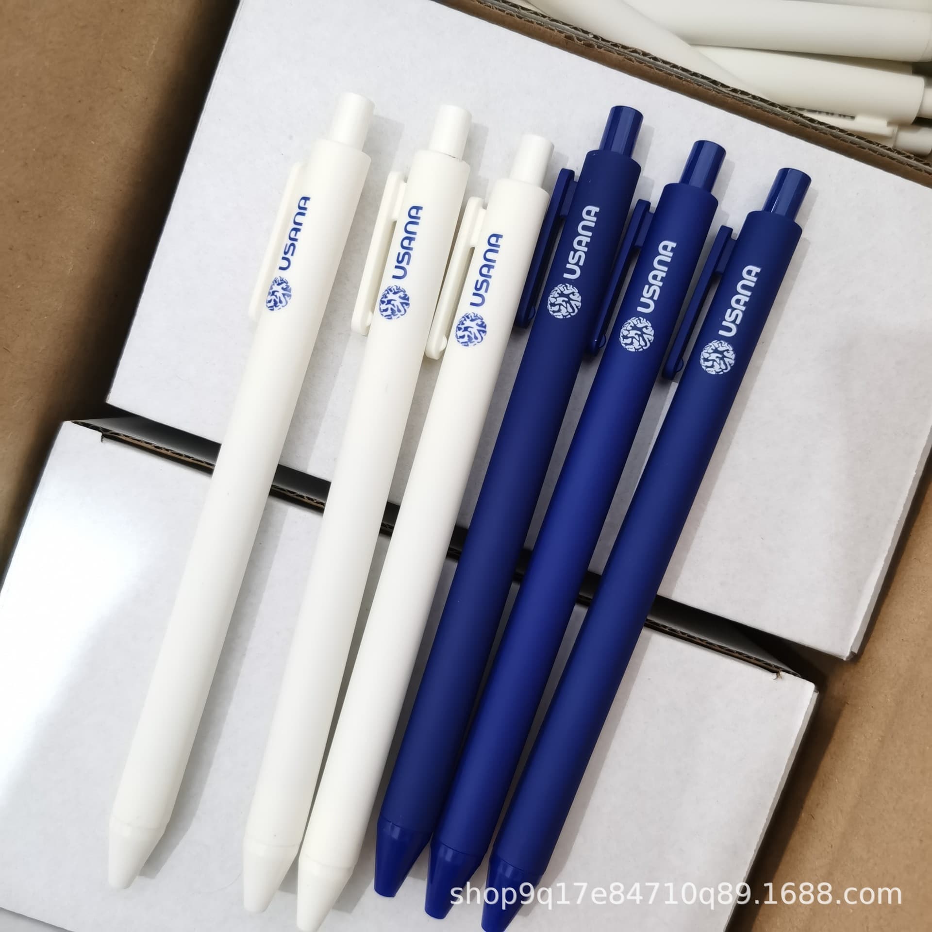 Customized gel pens with good colors and good-looking advertising pens with customized logos and high-value pens with customized signature pens