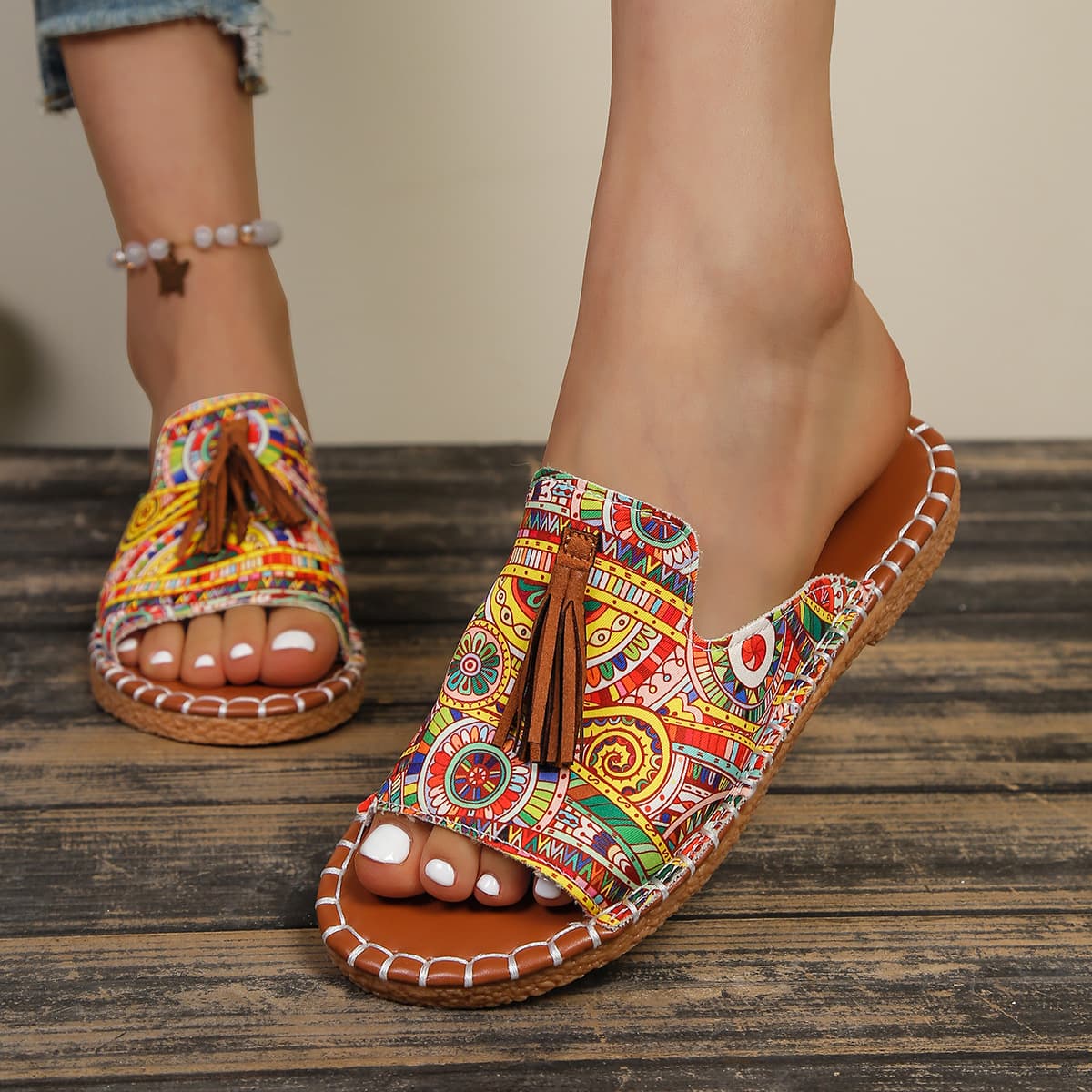 In Stock Cross-Border Bohemian Flat Slippers Women 2026 New Large Size Urgent Purchase Tassel Flat Sandals