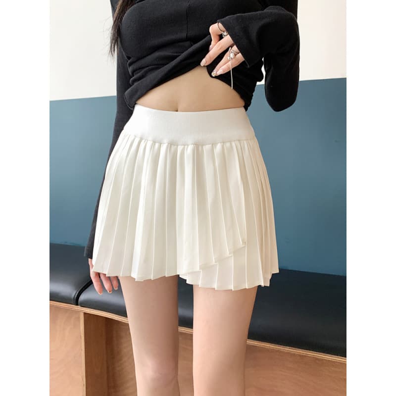 Actual Photo 2026 Autumn New Anti-Exposure Slant Cut Pleated Skirt Half Skirt Women Slim A-Line Skirt Short Skirt