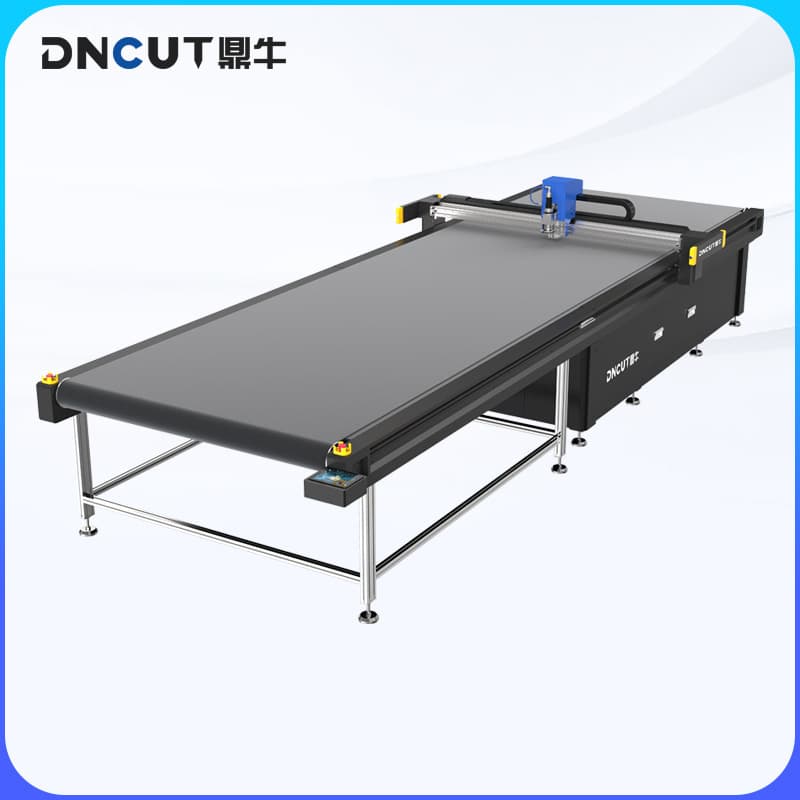 Swimsuit and Swim Trunks Cutting Machine, Multi-Layer Cutting Bed, Elastic Fabric Automatic Cutting Machine, Swimsuit and Swim Trunks Cutting Machine, Cutting Bed