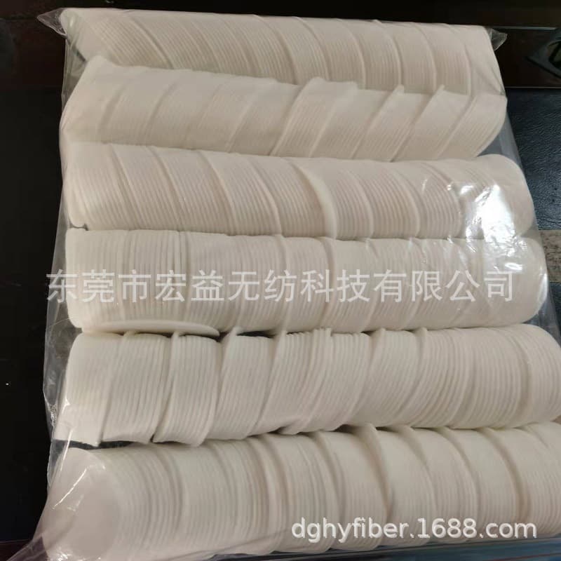 Manufacturer supplies 7cm filter cotton sheets for shower heads and water dispensers, made from Japanese Shigematsu dust masks and protective needle cotton.