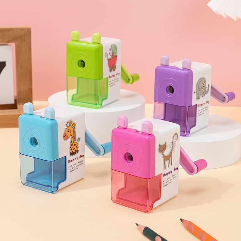Zhengrong 027 pencil sharpener cartoon hand-cranked pencil sharpener pencil sharpener pencil sharpener wholesale children's day gift small gift