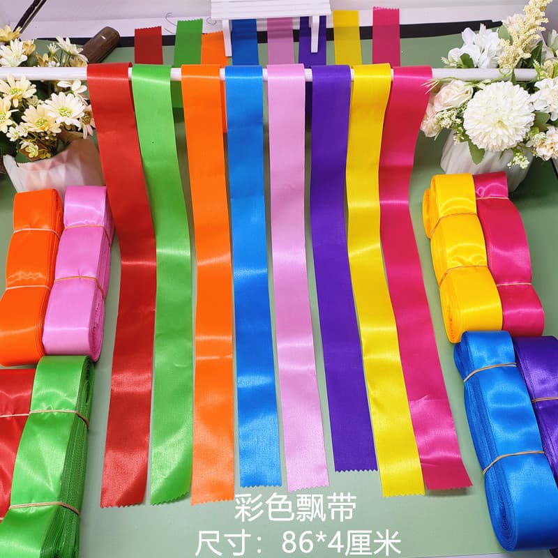 DIY colorful streamers, handwritten blessing ribbons, red ribbons without words, blank wishing ribbons, scenic decorative streamers hanging on trees